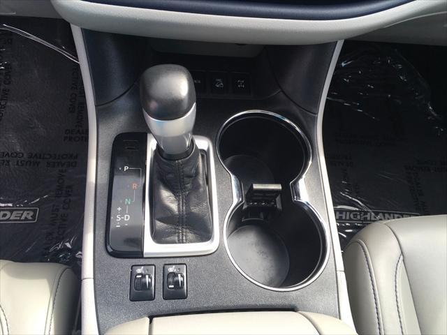 used 2015 Toyota Highlander car, priced at $19,497