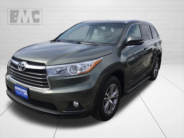used 2015 Toyota Highlander car, priced at $19,497