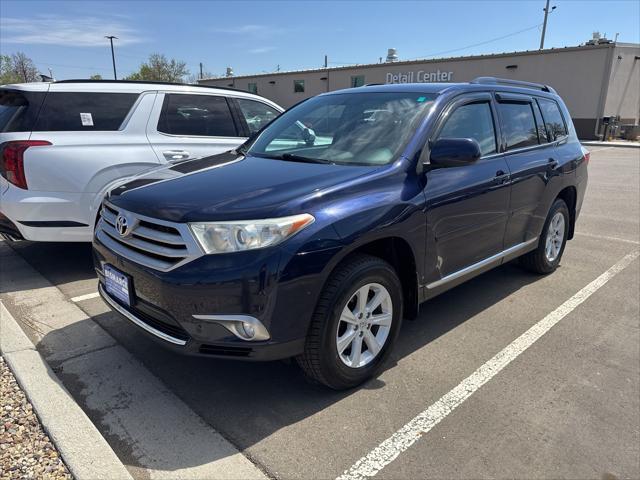 used 2013 Toyota Highlander car, priced at $11,900
