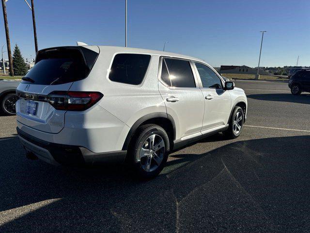 new 2025 Honda Pilot car, priced at $48,200