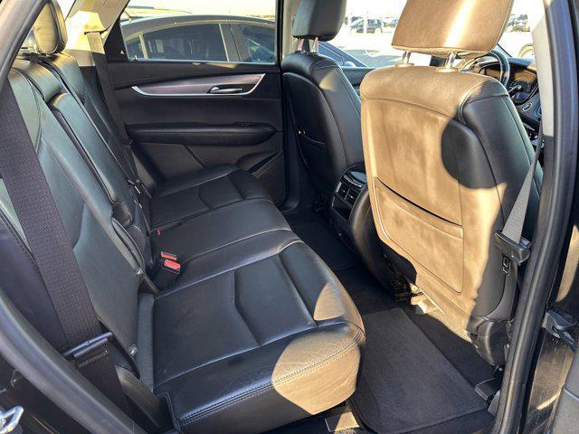 used 2019 Cadillac XT5 car, priced at $15,900