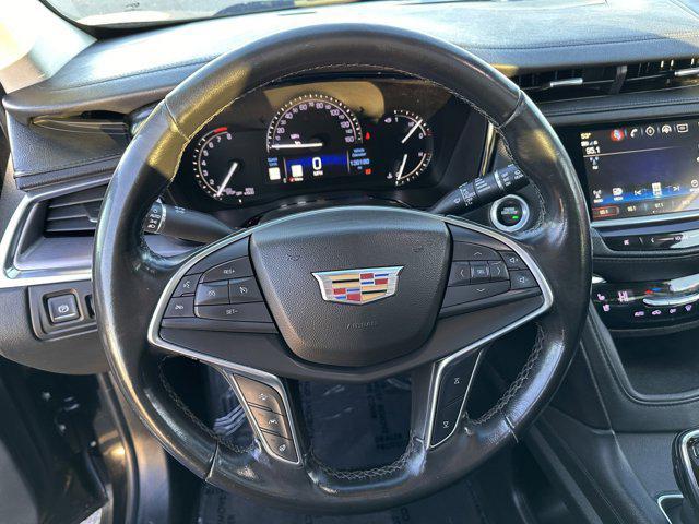 used 2019 Cadillac XT5 car, priced at $15,900