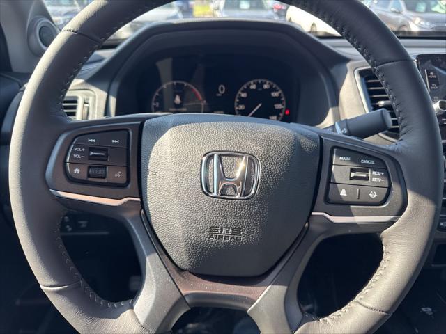 new 2025 Honda Ridgeline car, priced at $40,140