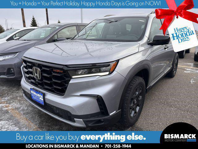 new 2025 Honda Pilot car, priced at $51,275