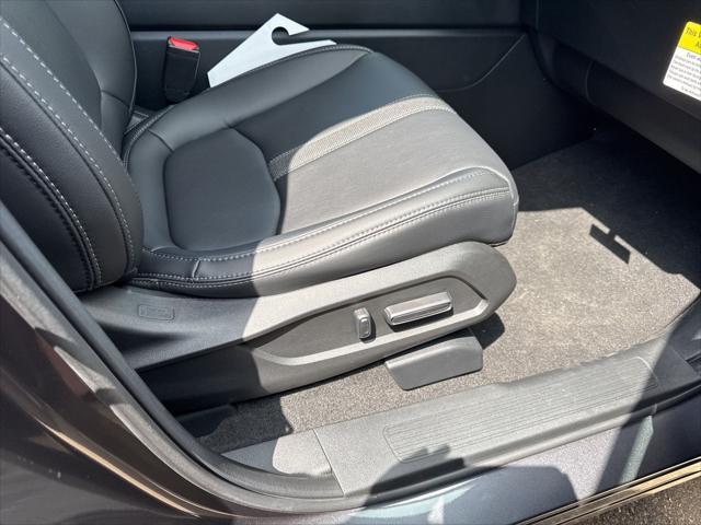 new 2025 Honda Pilot car, priced at $47,462