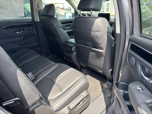 new 2025 Honda Pilot car, priced at $47,462