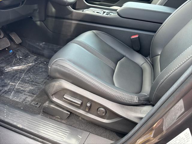 new 2025 Honda Pilot car, priced at $47,462