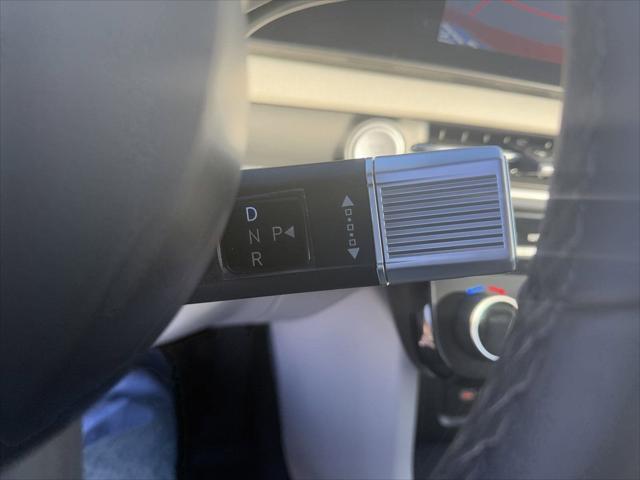 used 2025 Hyundai TUCSON Hybrid car, priced at $36,987