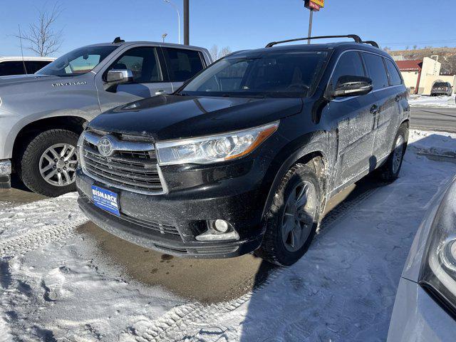 used 2015 Toyota Highlander car, priced at $19,990