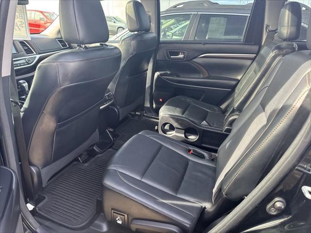 used 2015 Toyota Highlander car, priced at $19,990