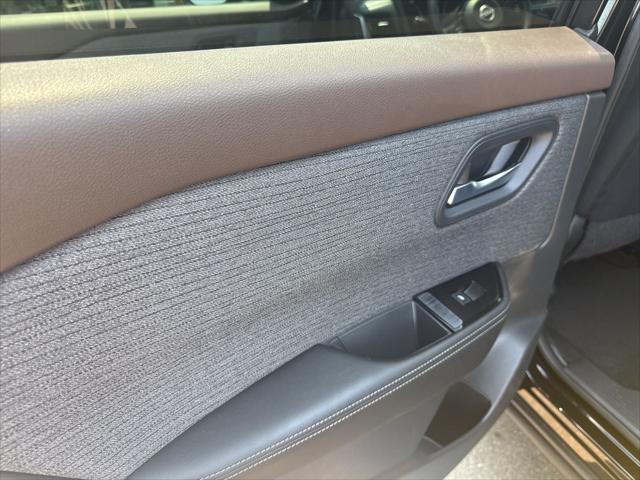 used 2023 Nissan Rogue car, priced at $25,995