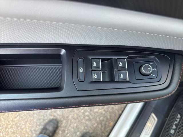 used 2024 Volkswagen Atlas car, priced at $44,994