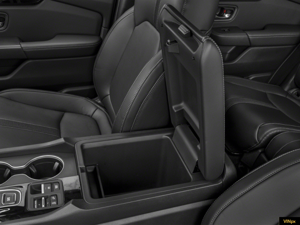 new 2025 Honda Pilot car, priced at $52,950
