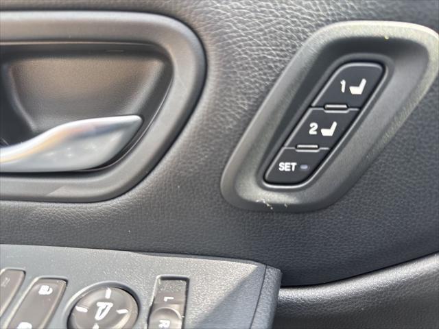 used 2023 Honda Pilot car, priced at $43,994