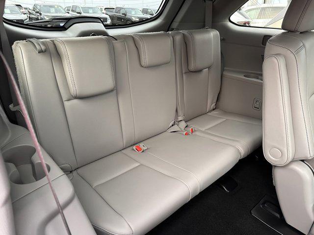 used 2017 Toyota Highlander car, priced at $25,998