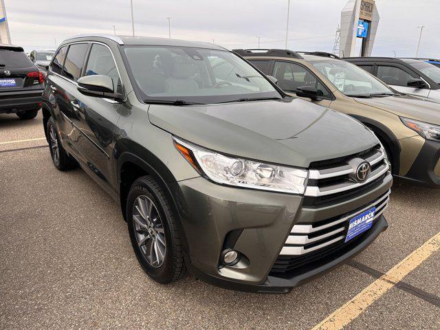 used 2017 Toyota Highlander car, priced at $25,998