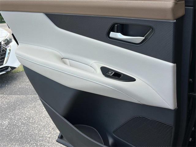 new 2025 Nissan Murano car, priced at $42,179