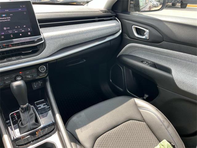 used 2022 Jeep Compass car, priced at $20,427