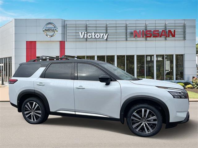 new 2025 Nissan Pathfinder car, priced at $48,968