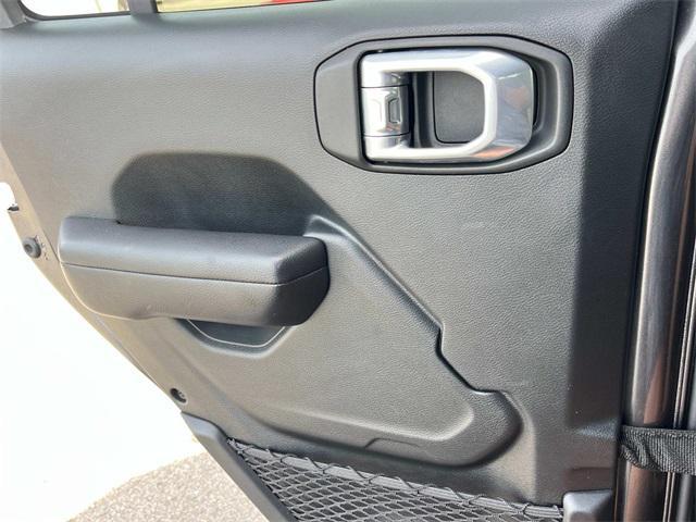 used 2021 Jeep Gladiator car, priced at $32,358