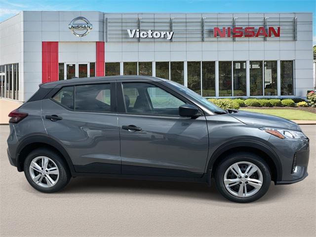 new 2025 Nissan Kicks car, priced at $21,992