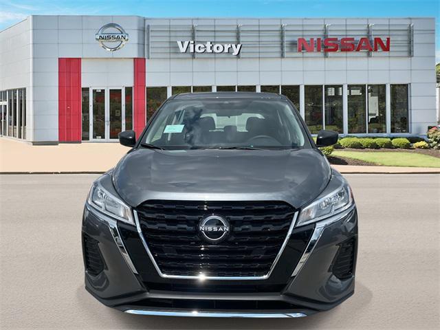 new 2025 Nissan Kicks car, priced at $21,992