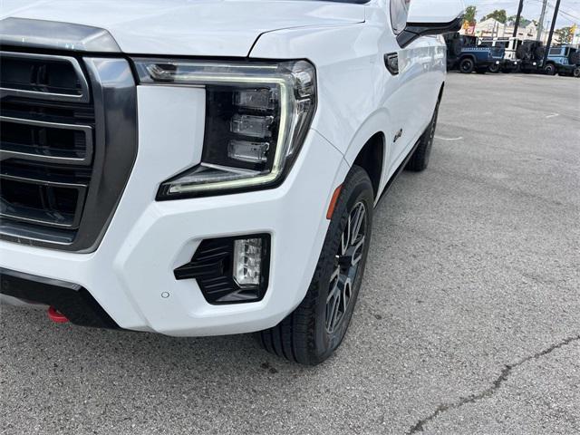 used 2021 GMC Yukon XL car, priced at $43,421