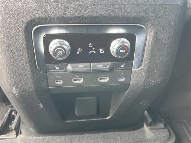 used 2021 GMC Yukon XL car, priced at $43,421