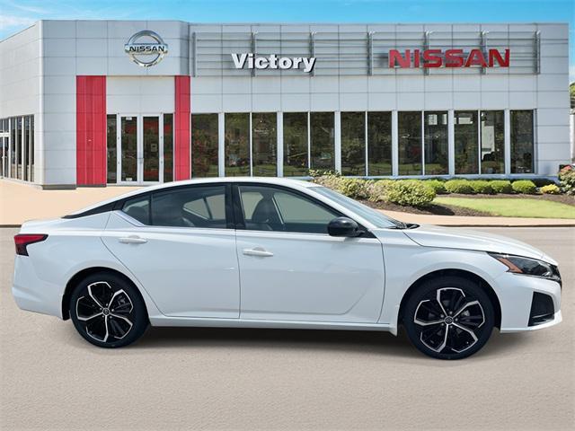 new 2025 Nissan Altima car, priced at $29,967