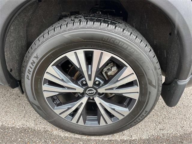 used 2022 Nissan Rogue car, priced at $23,241