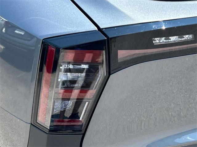 new 2025 Nissan Kicks car, priced at $26,086