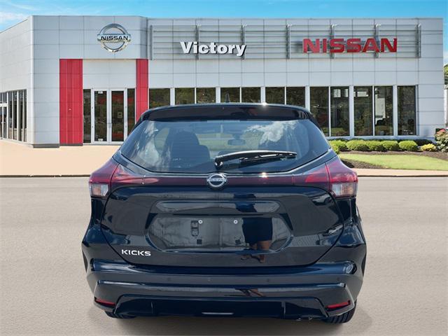 new 2025 Nissan Kicks car, priced at $21,646