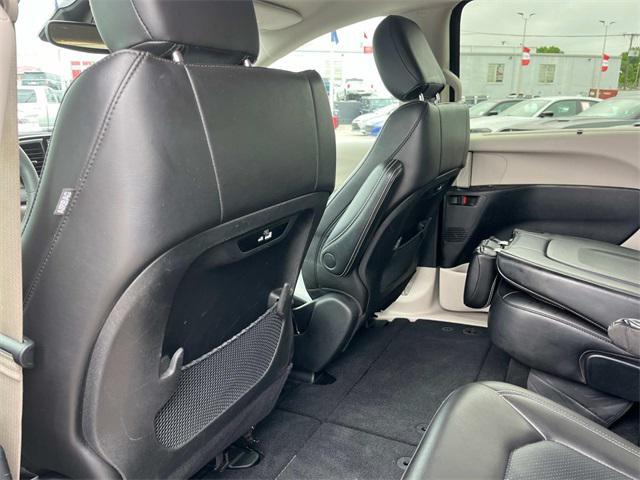 used 2023 Chrysler Pacifica car, priced at $23,743