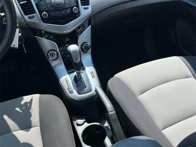 used 2014 Chevrolet Cruze car, priced at $7,987