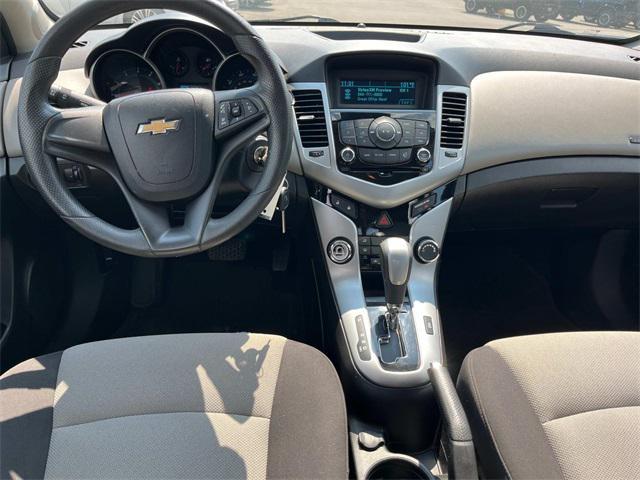 used 2014 Chevrolet Cruze car, priced at $7,987