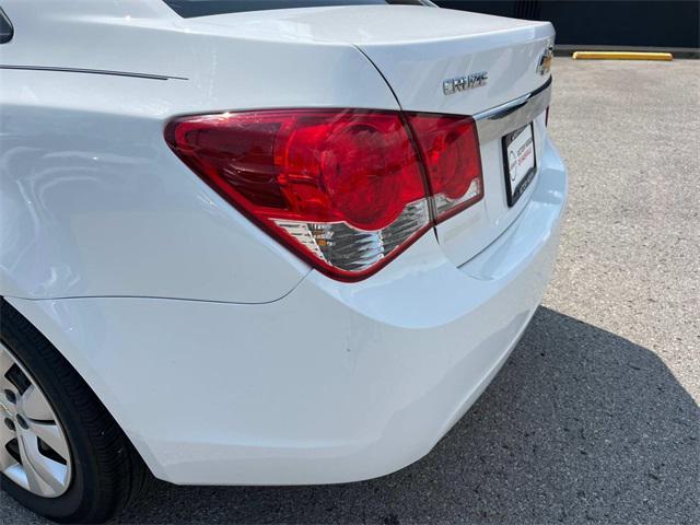 used 2014 Chevrolet Cruze car, priced at $7,987