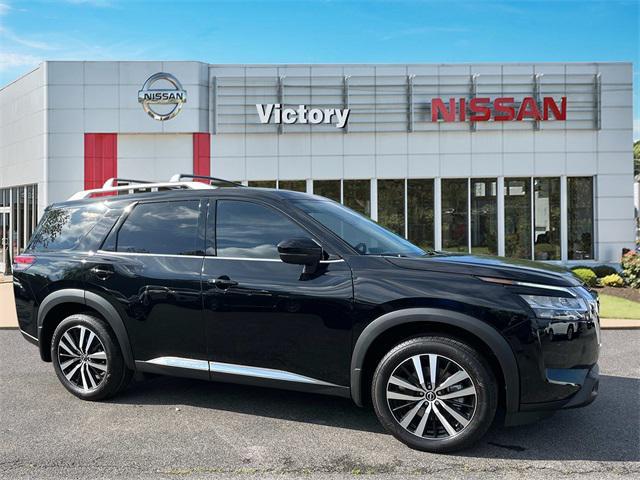 new 2024 Nissan Pathfinder car, priced at $42,316