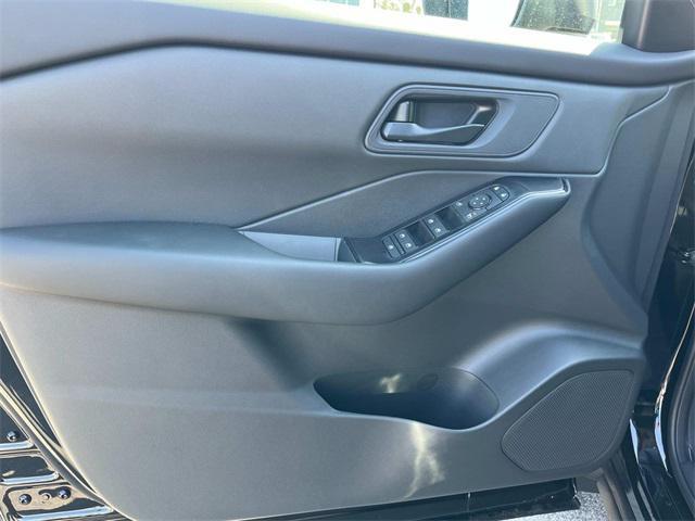 new 2025 Nissan Rogue car, priced at $28,656