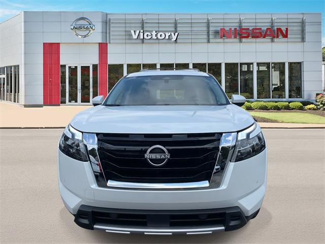 new 2025 Nissan Pathfinder car, priced at $48,899
