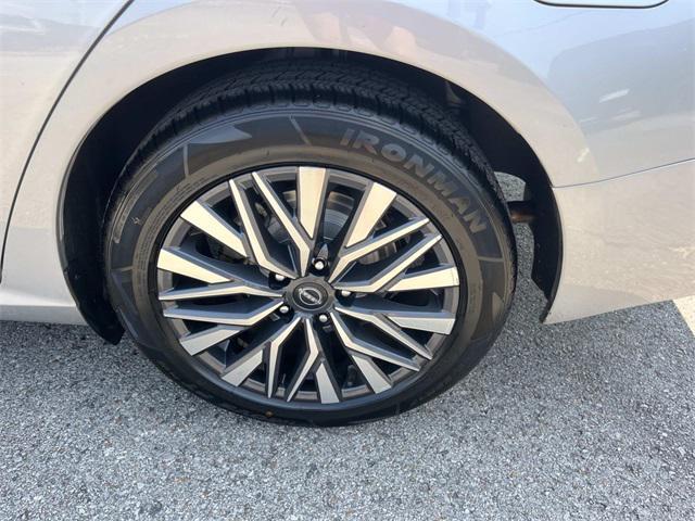 used 2024 Nissan Altima car, priced at $20,947