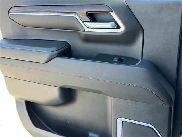 used 2025 GMC Sierra 1500 car, priced at $54,309
