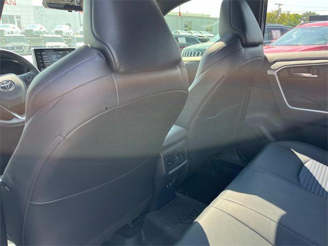 used 2021 Toyota RAV4 Hybrid car, priced at $29,423