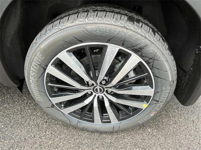 new 2025 Nissan Pathfinder car, priced at $49,638