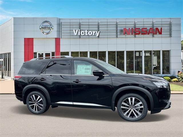 new 2025 Nissan Pathfinder car, priced at $49,638