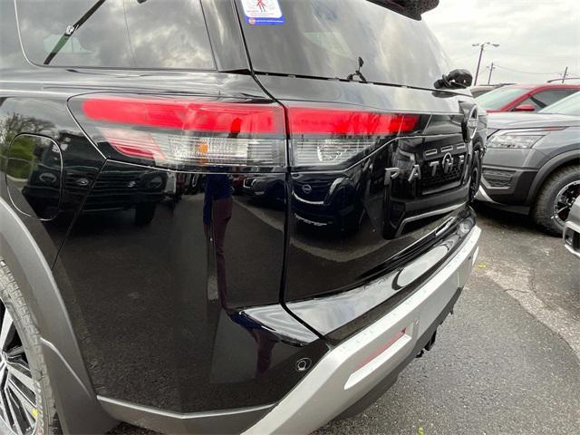 new 2025 Nissan Pathfinder car, priced at $49,638