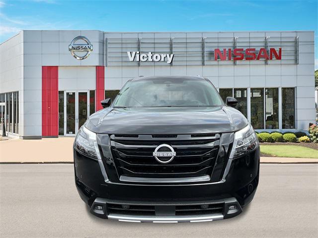 new 2025 Nissan Pathfinder car, priced at $49,638
