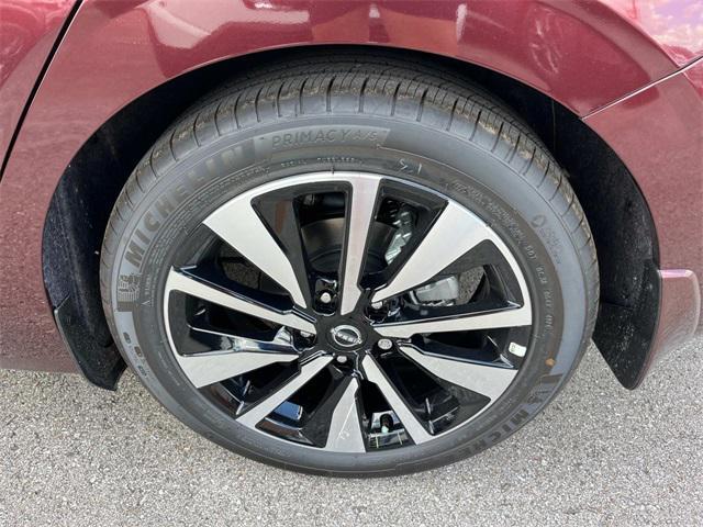 new 2025 Nissan Sentra car, priced at $25,674