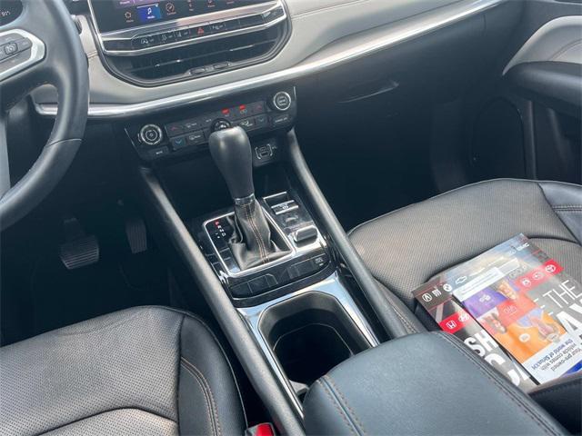 used 2022 Jeep Compass car, priced at $25,253