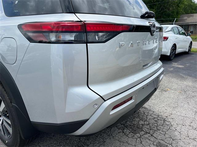 new 2025 Nissan Pathfinder car, priced at $41,921