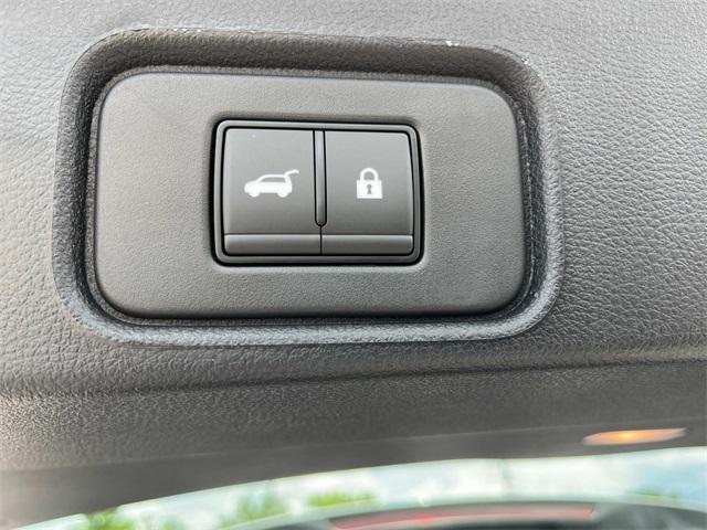 new 2025 Nissan Pathfinder car, priced at $41,921